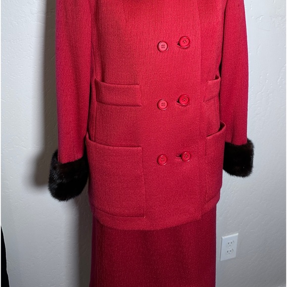 Vintage 1960s Ransohoff’s Wool 2 Pc Coat & Skirt MINK Collar Red Jack Feit Sz 10 - Picture 2 of 13